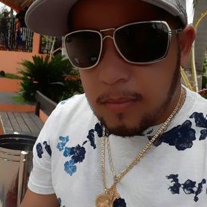 Meet your Posher, Roberto